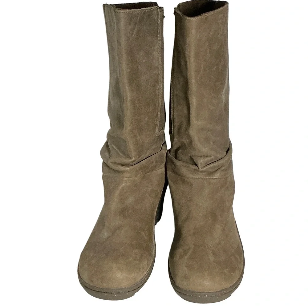 KEEN Taupe Leather Wedge Mid-Calf Boots – Size 8.5 / 39